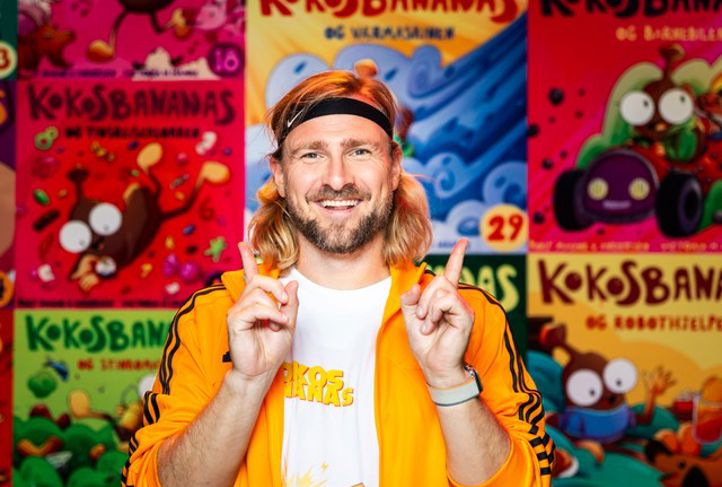 en person med skjegg og bart